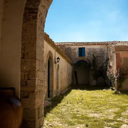 Farmház Fontanarossa